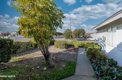 1412 W Pine Ave, Lompoc, CA 93436 - photo 3