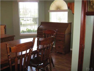 9610 Pinecone Dr, Cantonment, FL 32533 - photo 3