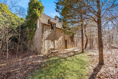 2340 A Cedar Swamp Rd, Glen Head, NY 11545 - photo 3