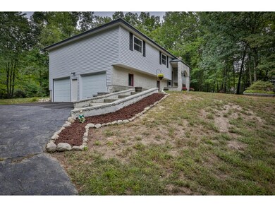 4 Sequoia Ave, Londonderry, NH 03053 - photo 4