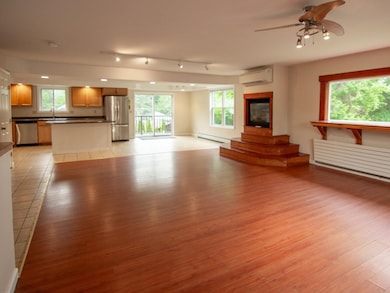 Bright, Open Floor Plan