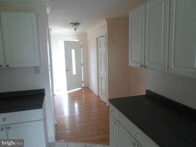 2819 Preston Ave, Alexandria, VA 22306 - photo 5