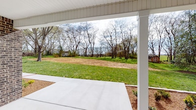 110 Hulan St, Shelbyville, TN 37160 - photo 6