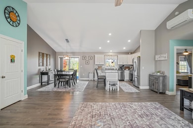 40 Knoll Crest Dr, Bangor, ME 04401 - photo 3