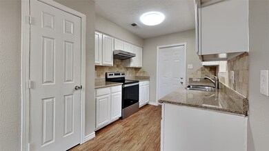 4535 Enchantedgate Dr, Spring, TX 77373 - photo 5