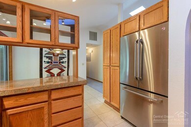 61300 Victory Loop, Bend, OR 97702 - photo 4