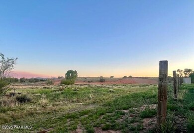 25510 N Linda Ln, Paulden, AZ 86334 - photo 4