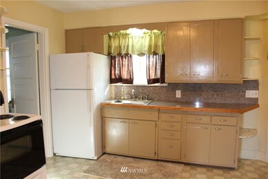 2929 Dover St, Longview, WA 98632 - photo 4