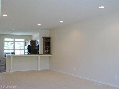 2467 Nuttall Ct unit 20, Holland, MI 49424 - photo 4