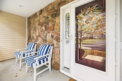 37 Peaslee Cir unit 37, Middleton, MA 01949 - photo 4