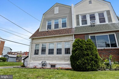 1147 Harding Dr, Havertown, PA 19083 - photo 2