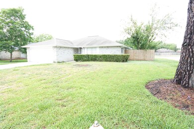 8331 Snail Hollow Dr, Houston, TX 77064 - photo 6