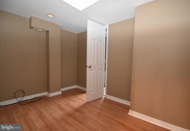 2208 Eagle St, Baltimore, MD 21223 - photo 7
