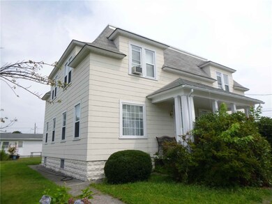 170 Chaplin St, Pawtucket, RI 02861 - photo 2