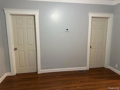 17167 Hasse St, HamtraMcK, MI 48212 - photo 6