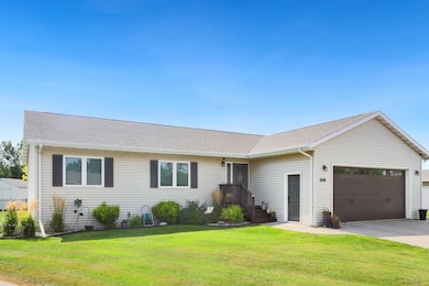 1008 Jade Ct, Aberdeen, SD 57401 - photo 3