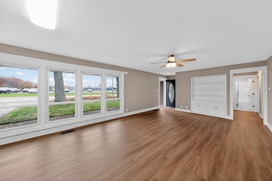 1311 Roosevelt Rd, Valparaiso, IN 46383 - photo 4