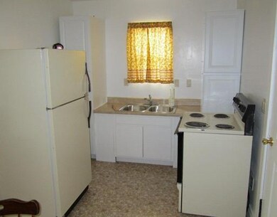 822 S College Ave, Fayetteville, AR 72701 - photo 7