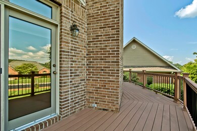 06_127 Kiowa Way_FrontDeck02