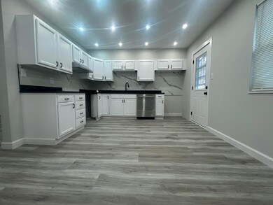 3440 Latonia Rd, Columbus, OH 43232 - photo 3