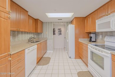 3 Oceans West Boulevard Unit 4 A-5-9