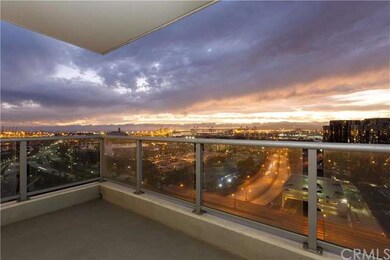 Absolutely stunning ocean,city and sunset views to