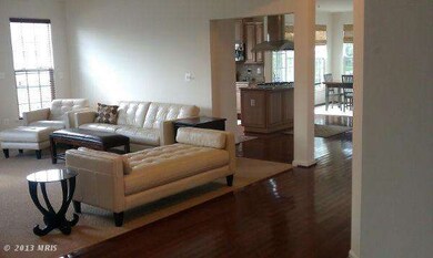 23211 Yellowwood Dr, Clarksburg, MD 20871 - photo 2