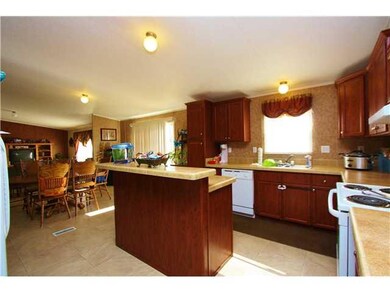 Kitchen. Space galore.. A kitchen to die for if yo