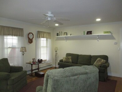 1465 Crandall Rd unit R, Tiverton, RI 02878 - photo 6