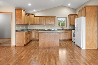 705 43 1 2 Ave S, Moorhead, MN 56560 - photo 6