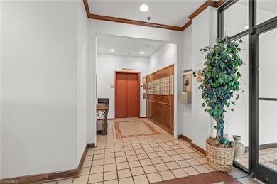 315 N Spruce St unit 106, Winston Salem, NC 27101 - photo 4