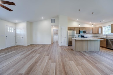 1013 Caroline Ave, Union City, IN 47390 - photo 3