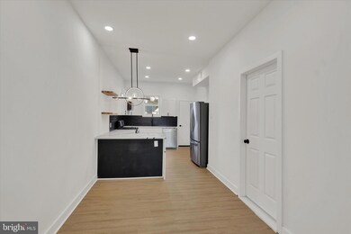 2117 S Alden St, Philadelphia, PA 19143 - photo 7