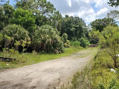 6251 Hamilton Dr, Fort Myers, FL 33905 - photo 4