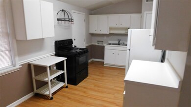 1005 Kent Dr, Clinton, MS 39056 - photo 5