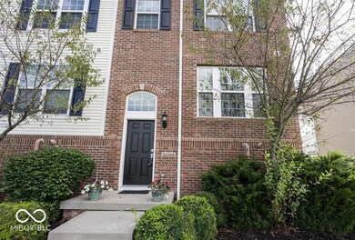 12764 Tamworth Dr, Fishers, IN 46037 - photo 2