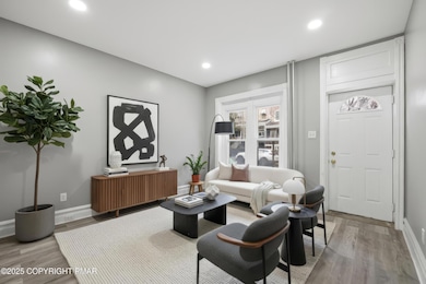 384 W Gordon St, Allentown, PA 18102 - photo 4