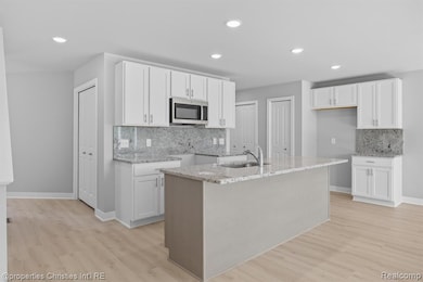 100 Parsons Ln, Saline, MI 48176 - photo 5