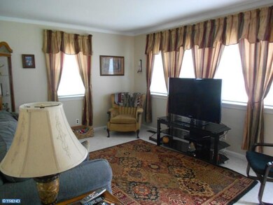 300 Maple Ave, Gloucester City, NJ 08030 - photo 2