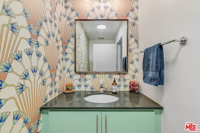 Flower Street Lofts unit 311, Los Angeles, CA 90015 - photo 3