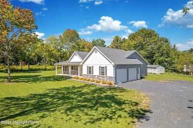 547 Carney Rd, Palmerton, PA 18071 - photo 2