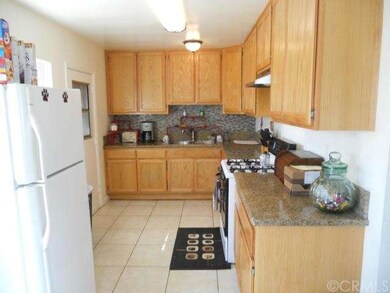 832 W 156th St, Compton, CA 90220 - photo 6