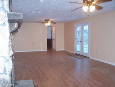 5654 Grove Rd, New Franklin, OH 44216 - photo 2