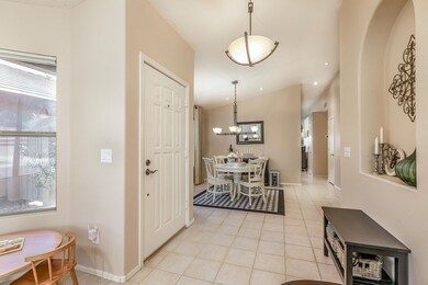 4721 E Gatewood Rd-5