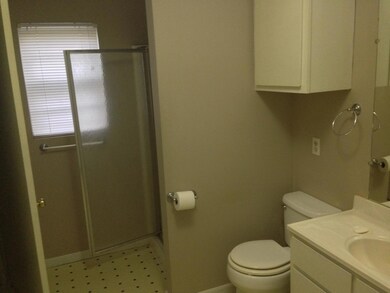 1324 W 12th St, Laurel, MS 39440 - photo 5