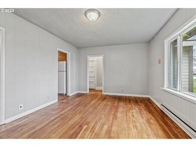 621 Oregon Way, Longview, WA 98632 - photo 4