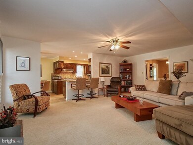 1707 Hicks Dr, Vienna, VA 22182 - photo 6