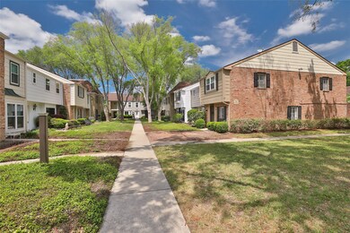 14530 Misty Meadow Ln, Houston, TX 77079 - photo 4