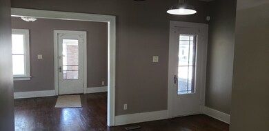 1517 W Indiana Ave, Elkhart, IN 46516 - photo 7