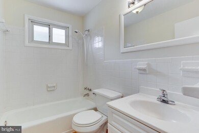 301 Beach Dr, Annapolis, MD 21403 - photo 5